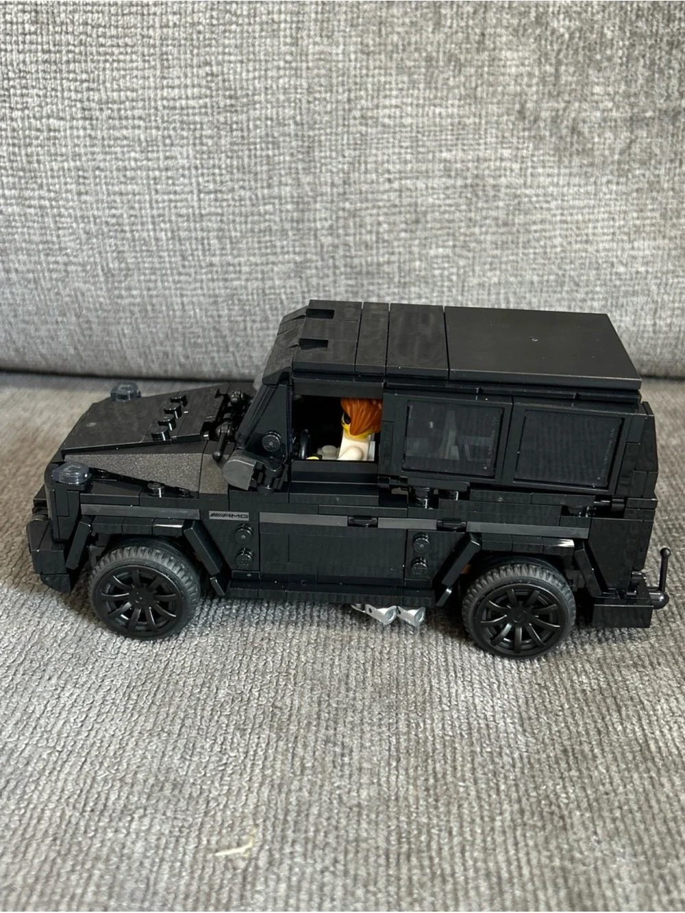 LEGO Speed Champions Mercedes AMG G63 & SL63 Building Set 76924